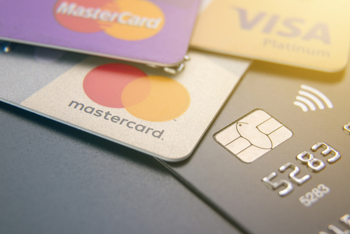 クレジットカード現金化サービスはカード所有者の権利